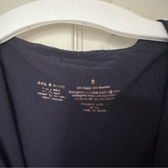 Tadasana hoodie navy - Picture 2 of 3